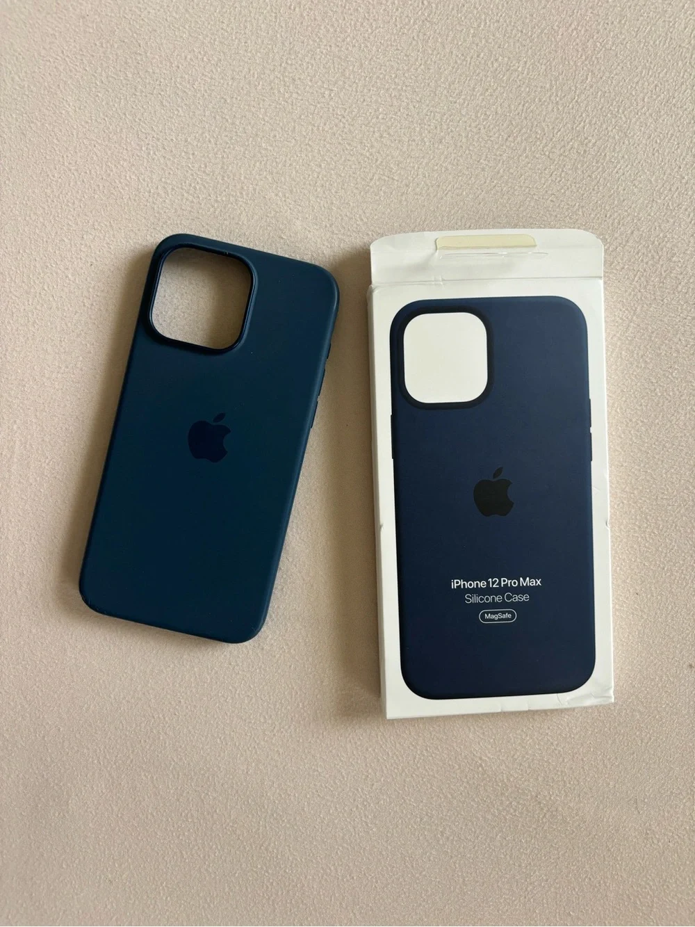 Apple Iphone 12 Pro Max silicone case navy blue